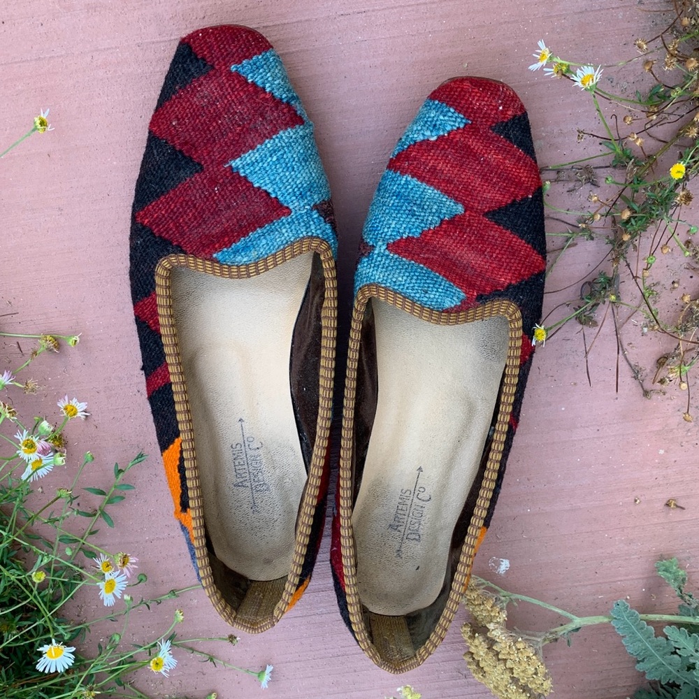 Artemis Design Co. Vintage Textile & Leather Loafers, size 8 - Picture 7 of 7